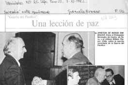 Una lección de paz  [artículo] Graciela Romero.
