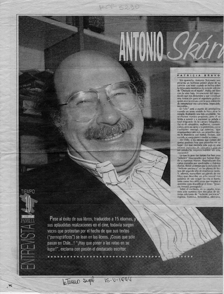 Antonio Skármeta y los "enanos morales"  [artículo] Patricia Bravo.