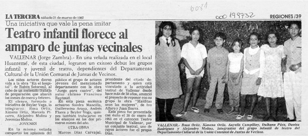 Teatro infantil florece al amparo de juntas vecinales  [artículo] Jorge Zambra.