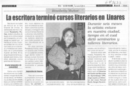 La escritora terminó cursos literarios en Linares.