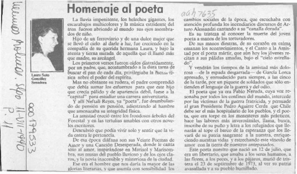 Homenaje al poeta  [artículo] Laura Soto González.