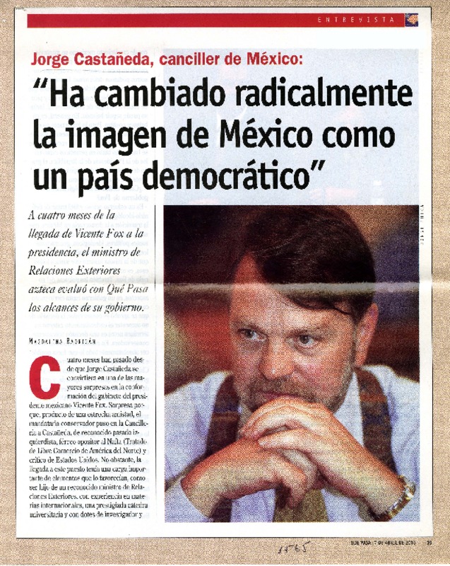 "Ha cambiado radicalmente la imagen de México como un país democrático"  [artículo] Magdalena Radrigán.