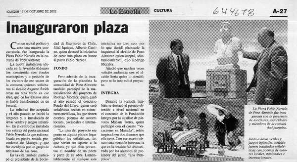 Inauguraron plaza  [artículo]