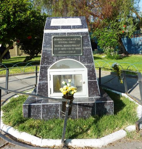 Imagen del monumento En Memoria De Nuestro Eterno Amigo Daniel Menco Prieto 23/12/1975-21/5/1999