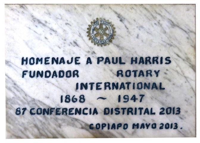 Imagen del monumento Paul Harris