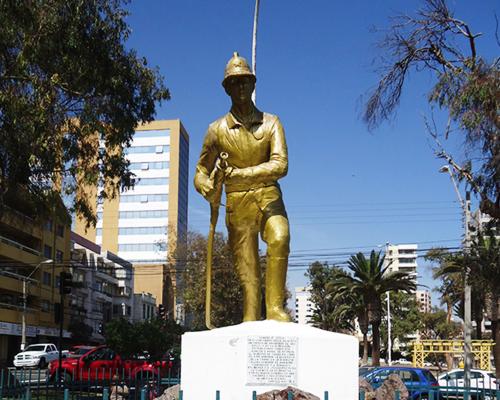 Imagen del monumento Al Bombero