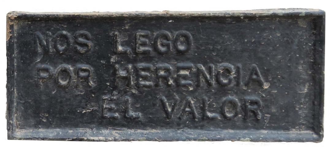 Imagen del monumento AncLa Conmemorativa Al Vice- Almirante Don Luis Uribe Orrego