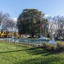 Imagen del monumento Esculturas y espejo de agua, ubicadas en la plaza de Armas de Angol