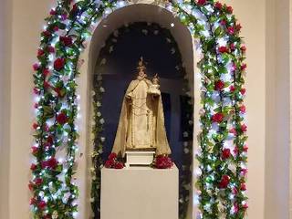 Virgen en la exposición