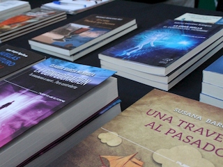 Conversatorio de literatura fantástica Editorial Puerto de Escape