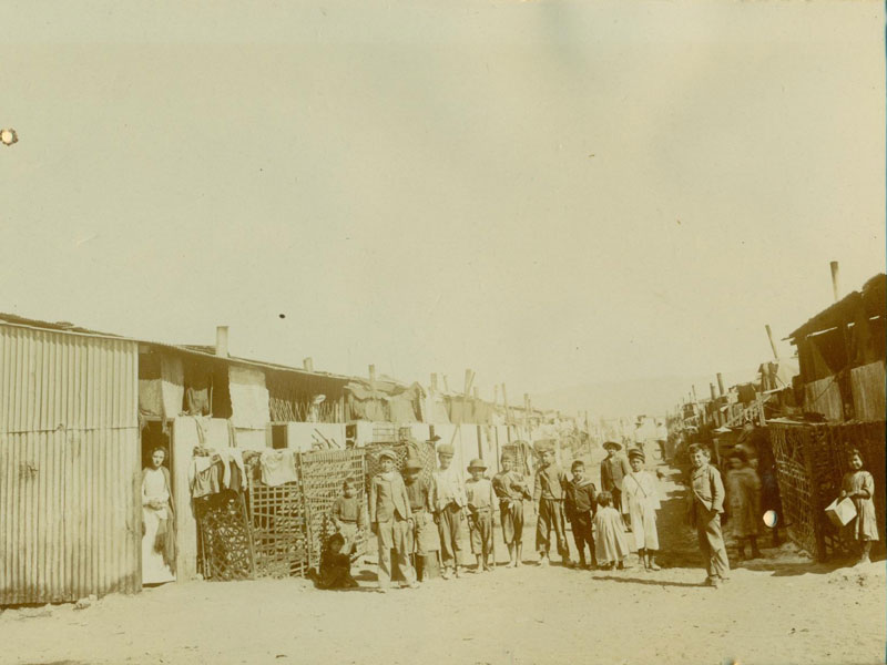 Calle segunda - parte de las cocinas. Oficina salitrera s/n Calle segunda - parte de las cocinas. Oficina salitrera s/n