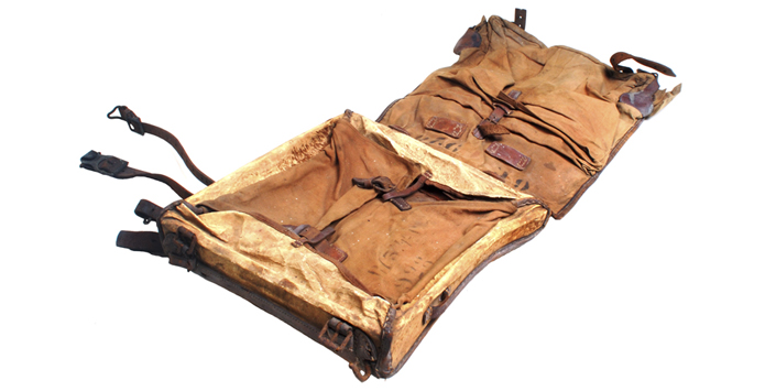 Mochila perteneciente a un soldado de infantería del Ejército de Chile Mochila perteneciente a un soldado de infantería del Ejército de Chile