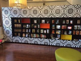 Sala +60 de la Biblioteca de Santiago