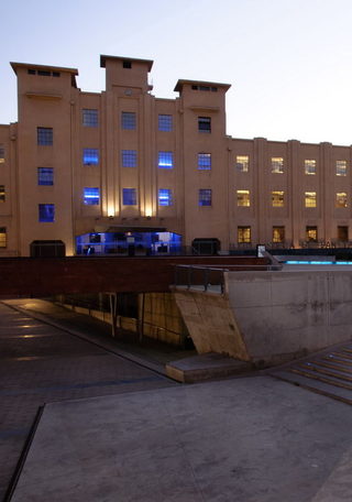Fachada Biblioteca de Santiago