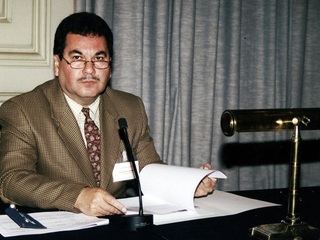 Profesor Roberto Páez Constenla