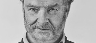 Detalle, retrato Benjamín Lira