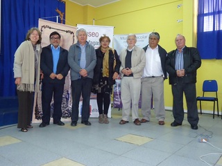 Expositores y equipo organizador del encuentro