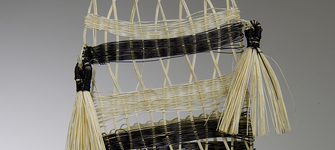 Canasto Relojero, detalle central