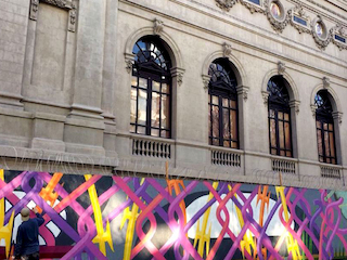 Trabajo mural en la fachada MNBA