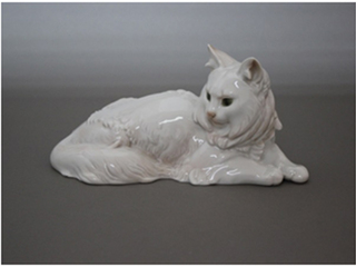 Gato descansando, Rosenthal.