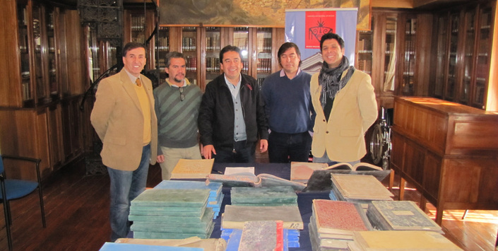 Guillermo Cortés,Director del MRA; Marco Murua,Archivista; Miguel Vargas, Intendente de Atacama; Milton Godoy,Historiador;Rodrigo Zalaquett; Jefe de Colecciones MRA