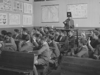 Gabinete de Historia y Geografía, sin año. Archivo Fotográfico.