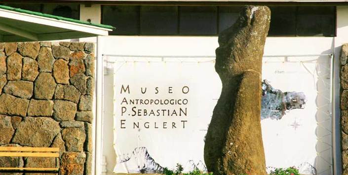 Museo de Rapa Nui se sitúa a 20 minutos a pie de Hanga Roa