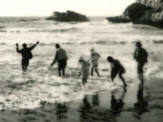 Retrato grupal en playa de Constitución