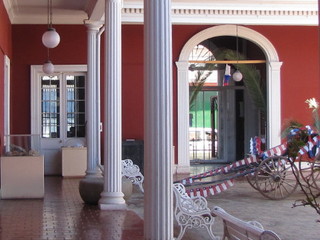 Pasillo patio del Museo Regional de Atacama.