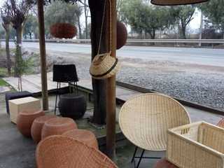 Artesanía en mimbre en Chimbarongo. (Foto: Sandra Rojas V.).