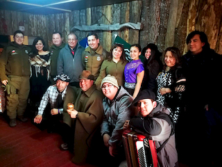 Inauguran punto lector en retén de Morro Chico en Magallanes