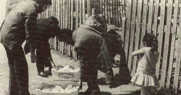 Acción del CADA "Para no morir de hambre en el arte", 1979