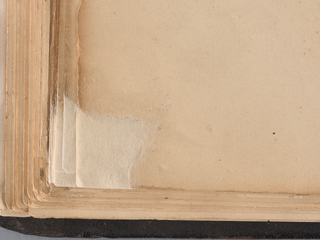 Detalle esquinas inferiores después del tratamiento