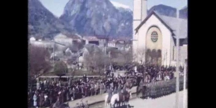 Pincha la imagen para reproducir el video