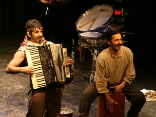 Escena de Cautiverio Felis(sic)