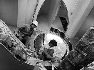 Jane Crawford. Estate of Gordon Matta-Clark ©.