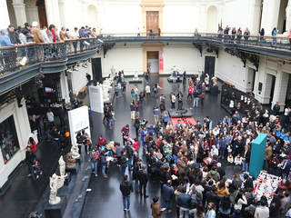 Vista Hall central MNBA en Día del Patrimonio