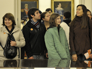 Visitantes del Museo Histórico Nacional en el Día del Patrimonio