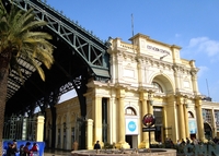 Conjunto de edificios de la estacin central de ferrocarriles o estacin Alameda