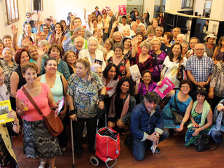 Usuarios celebraron la inauguraci�n de la Sala +60.