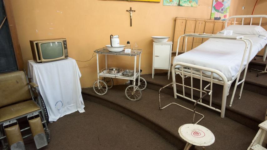 Imagen del monumento Pabellón Valentín Errazuriz y otros pabellones del Hospital San Borja Arriarán