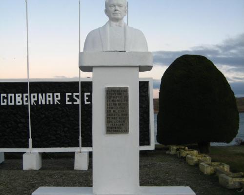 Imagen del monumento Pedro Aguirre Cerda