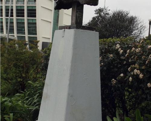 Imagen del monumento Lord Cochrane