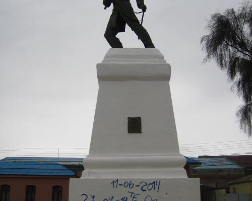 Imagen del monumento Arturo Prat