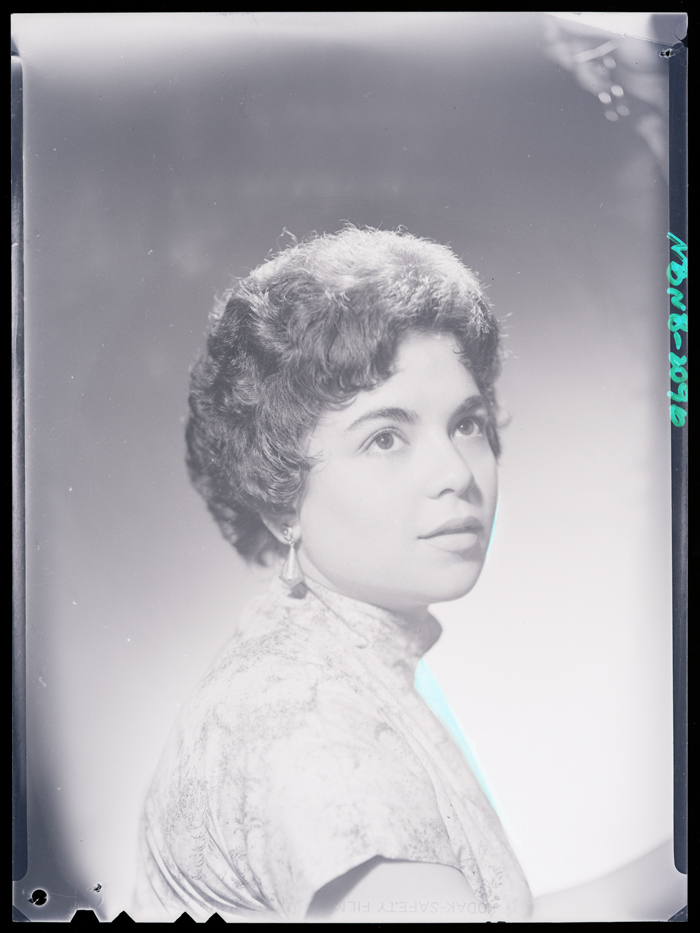 Nívea Paredes de Bahamondes