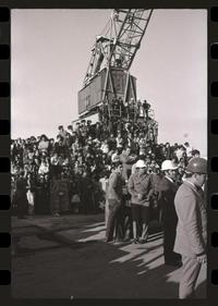 [Multitudinario apoyo al Presidente Allende] : Nave Sierra Maestra en Talcahuano