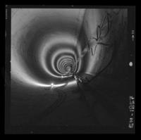 Aspecto de túneles en etapa de terminación, uso de moldajes retráctiles y hormigonado de bóveda