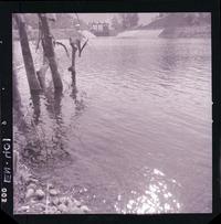 [Bocatoma ubicada en el desagüe de la laguna Pullinque]