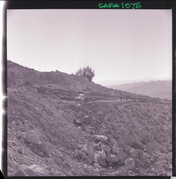 [Camino hacia el mineral de hierro "El Algarrobo"]