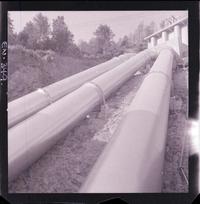 [Detalle de las tres tuberías de acero construidas por CAP : 3,60 m. de diámetro y 80 m. de longitud]